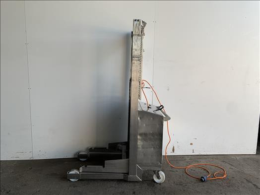 Syspal Tote bin lifter - Pārtikas iekārta: foto 1 Syspal Tote bin lifter - Pārtikas iekārta: foto 1