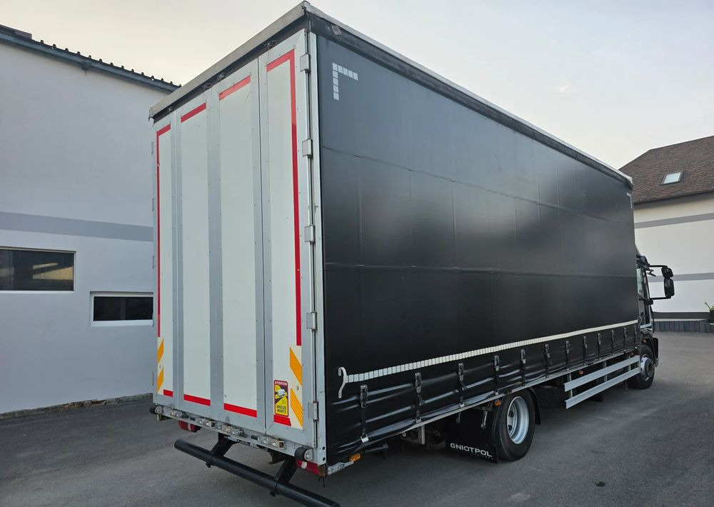 Iveco EUROCARGO 160E28 19 PAL. / FIRANKA / MANUAL / - Kravas automašīna ar tentu: foto 4 Iveco EUROCARGO 160E28 19 PAL. / FIRANKA / MANUAL / - Kravas automašīna ar tentu: foto 4