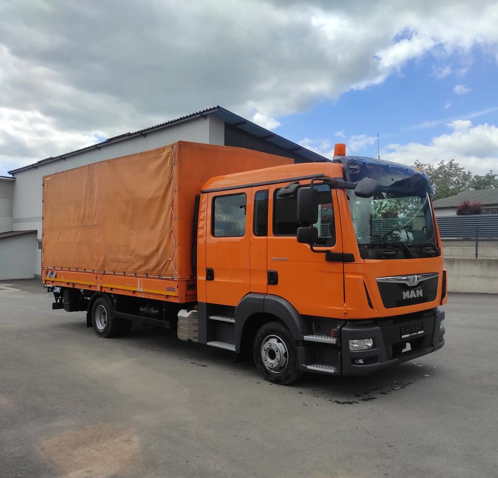 MAN TGL 8.180 DOKA / 6 OSOBOWY /BUTRO-PLANDEKA / - Kravas automašīna ar tentu: foto 2 MAN TGL 8.180 DOKA / 6 OSOBOWY /BUTRO-PLANDEKA / - Kravas automašīna ar tentu: foto 2