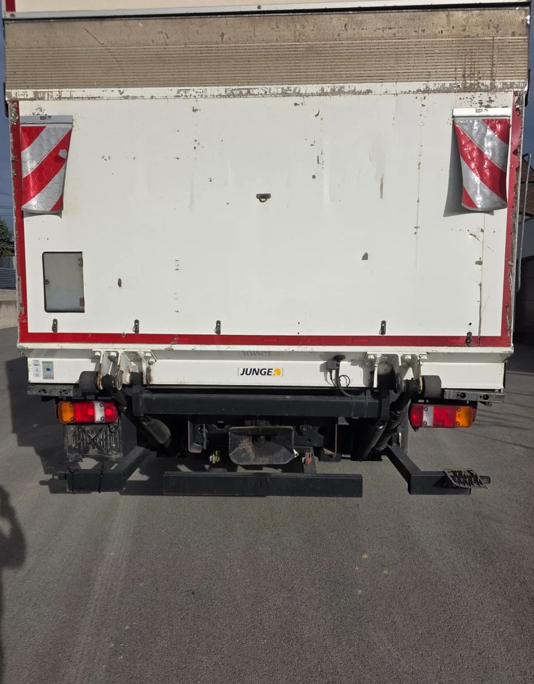 MAN TGM 15.250 /18.250 /FIRANKA / RAMA DO ZABUDOWY / WYWROTKA / HAKOWIEC / MANUALNA - Kravas automašīna ar tentu: foto 3 MAN TGM 15.250 /18.250 /FIRANKA / RAMA DO ZABUDOWY / WYWROTKA / HAKOWIEC / MANUALNA - Kravas automašīna ar tentu: foto 3