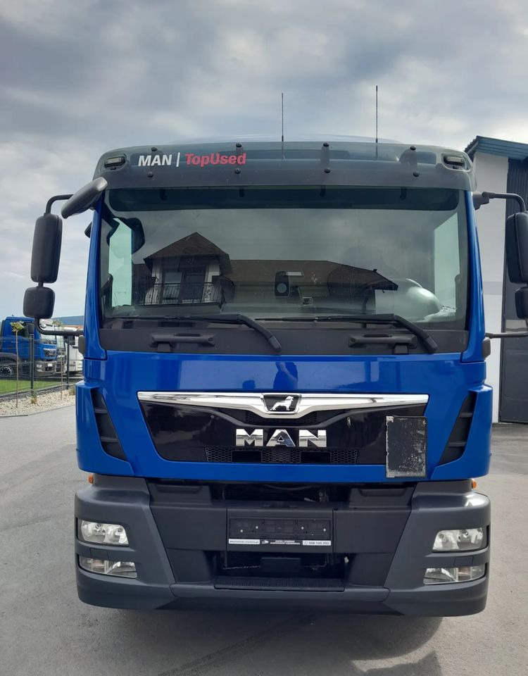 Kravas automašīna ar slēgto virsbūvi MAN TGM 15.340/ 18.340 kontener /: foto 12