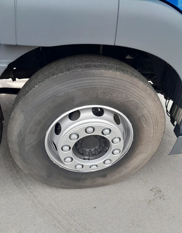 Kravas automašīna ar slēgto virsbūvi MAN TGM 15.340/ 18.340 kontener /: foto 9
