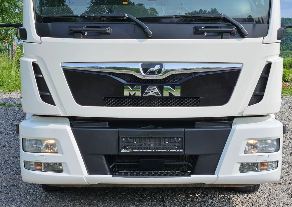 MAN TGL 12.250/KONTENER/IZOTERMA/WINDA/2019R/EURO 6/PEŁEN SERWIS/SPROWADZONY/ZADBANY/JAK NOWY/ KSIĄŻKA SERWISOWA/E6/17 PALET - Kravas automašīna ar slēgto virsbūvi: foto 5 MAN TGL 12.250/KONTENER/IZOTERMA/WINDA/2019R/EURO 6/PEŁEN SERWIS/SPROWADZONY/ZADBANY/JAK NOWY/ KSIĄŻKA SERWISOWA/E6/17 PALET - Kravas automašīna ar slēgto virsbūvi: foto 5