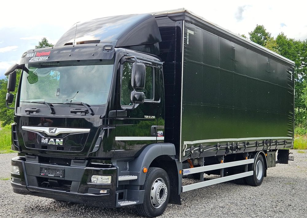 MAN TGM 12.290/15.290/E6/FIRANKA/BOCZNE DRZWI/BURTO-FIRANKA/18PALET/WINDA/NISKI PRZEBIEG/2018/CAŁY NA PODUSZKACH/SERWISOWANY - Kravas automašīna ar tentu: foto 1 MAN TGM 12.290/15.290/E6/FIRANKA/BOCZNE DRZWI/BURTO-FIRANKA/18PALET/WINDA/NISKI PRZEBIEG/2018/CAŁY NA PODUSZKACH/SERWISOWANY - Kravas automašīna ar tentu: foto 1
