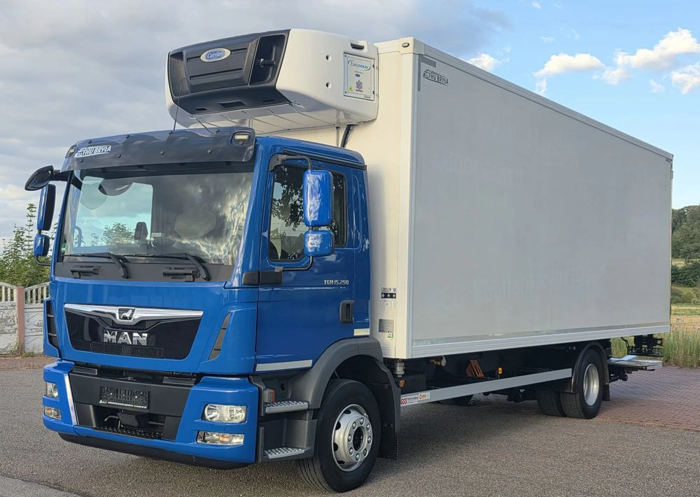 MAN TGM 15.250 / CHŁODNIA / WINDA / 2018 ROK / 230 TYŚ KM / AUTOMAT / SPROWADZONY / E6 / 18 EUROPALET/ - Kravas automašīna refrižerators: foto 1 MAN TGM 15.250 / CHŁODNIA / WINDA / 2018 ROK / 230 TYŚ KM / AUTOMAT / SPROWADZONY / E6 / 18 EUROPALET/ - Kravas automašīna refrižerators: foto 1