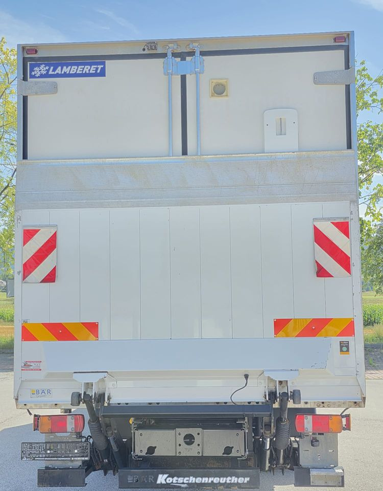 MAN TGM 18.340 / 18.290 / 15.290 / IZOTERMA / WINDA / 19PALET /E6 / SPROWADZONY / AUTOMAT / SYPIALKA / PIERWSZY WŁAŚCICIEL / BOCZNE DRZWI / STAN BARDZO DOBRY - Kravas automašīna refrižerators: foto 5 MAN TGM 18.340 / 18.290 / 15.290 / IZOTERMA / WINDA / 19PALET /E6 / SPROWADZONY / AUTOMAT / SYPIALKA / PIERWSZY WŁAŚCICIEL / BOCZNE DRZWI / STAN BARDZO DOBRY - Kravas automašīna refrižerators: foto 5