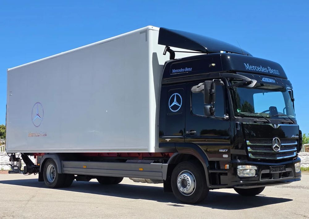 Mercedes-Benz ATEGO 1527/1530/IZOTERMA/WINDA/SPROWADZONY/E6/PIERWSZY WŁAŚCICIEL/AUTOMAT/18EURO PALET/STAN BARDZO DOBRY - Kravas automašīna refrižerators: foto 1 Mercedes-Benz ATEGO 1527/1530/IZOTERMA/WINDA/SPROWADZONY/E6/PIERWSZY WŁAŚCICIEL/AUTOMAT/18EURO PALET/STAN BARDZO DOBRY - Kravas automašīna refrižerators: foto 1