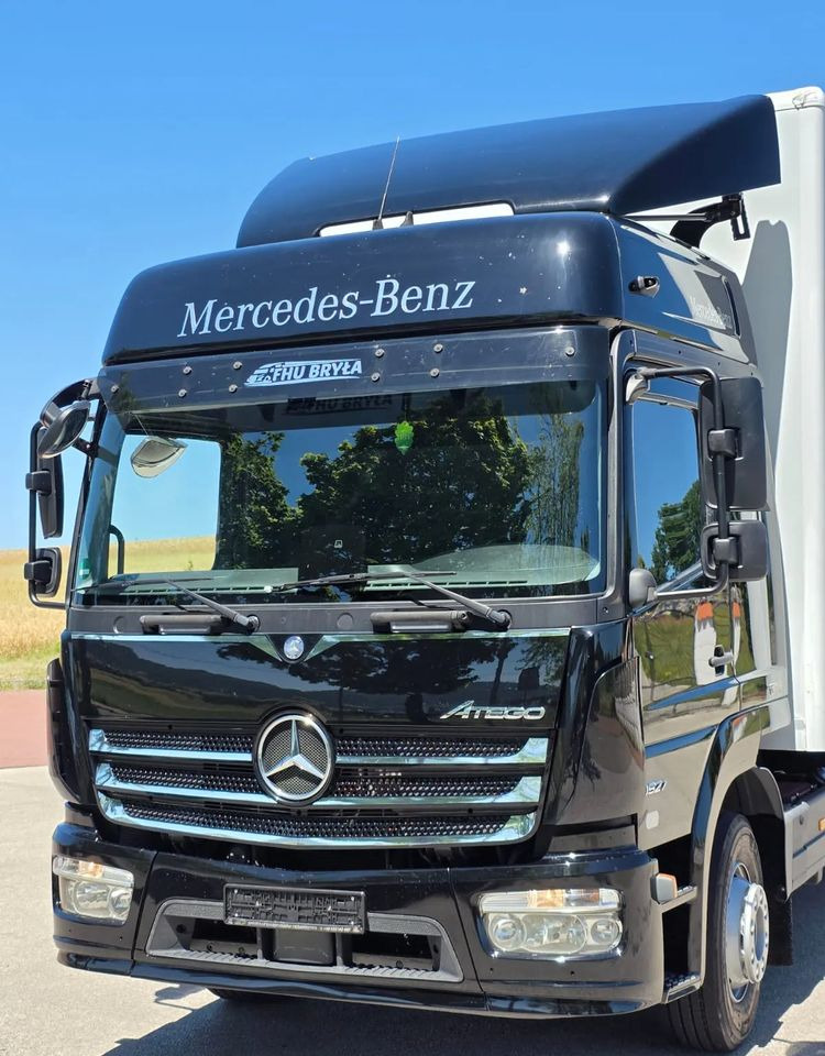 Kravas automašīna refrižerators Mercedes-Benz ATEGO 1527/1530/IZOTERMA/WINDA/SPROWADZONY/E6/PIERWSZY WŁAŚCICIEL/AUTOMAT/18EURO PALET/STAN BARDZO DOBRY: foto 8 Kravas automašīna refrižerators Mercedes-Benz ATEGO 1527/1530/IZOTERMA/WINDA/SPROWADZONY/E6/PIERWSZY WŁAŚCICIEL/AUTOMAT/18EURO PALET/STAN BARDZO DOBRY: foto 8