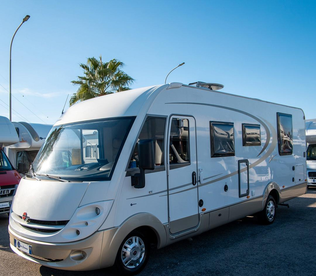 Bürstner BURSTNER VISEO I 726 - Integrēts kemperis: foto 2 Bürstner BURSTNER VISEO I 726 - Integrēts kemperis: foto 2