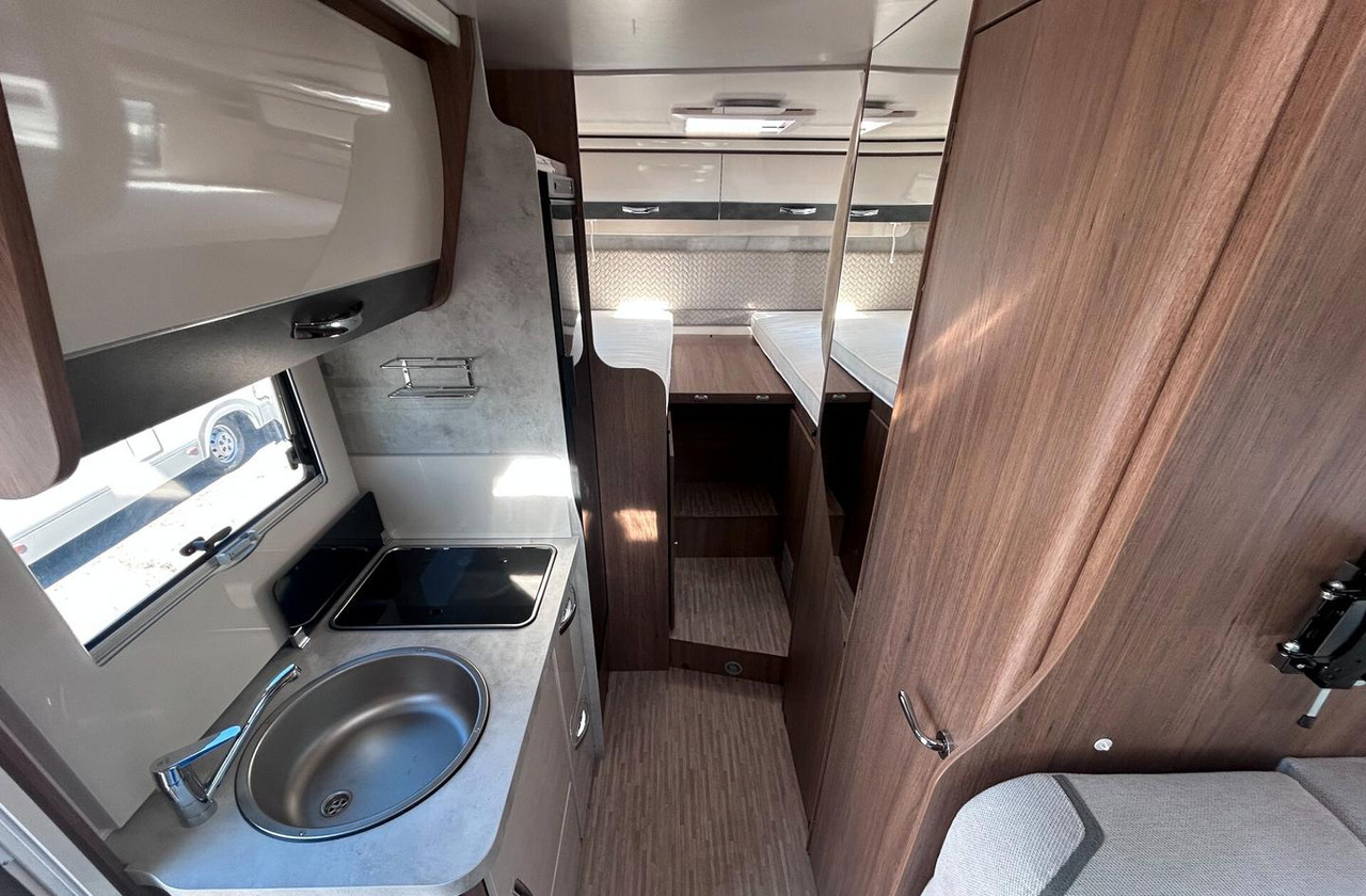 Elnagh BARON 65 - Alkov kemperis: foto 5 Elnagh BARON 65 - Alkov kemperis: foto 5