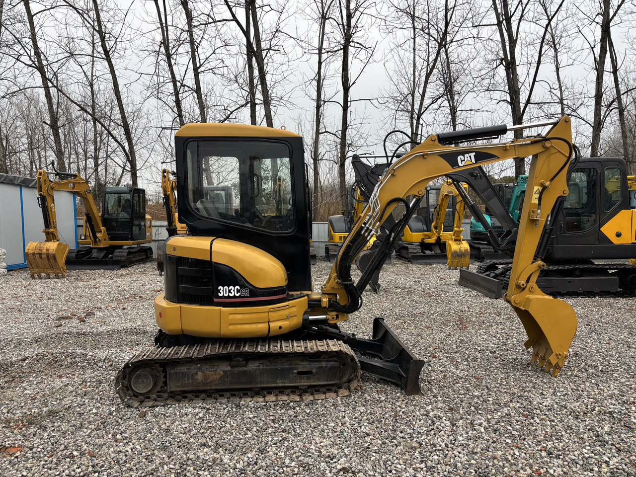 CAT 303 CR Caterpillar 303CCR imported excavator - Mini-ekskavators: foto 1 CAT 303 CR Caterpillar 303CCR imported excavator - Mini-ekskavators: foto 1