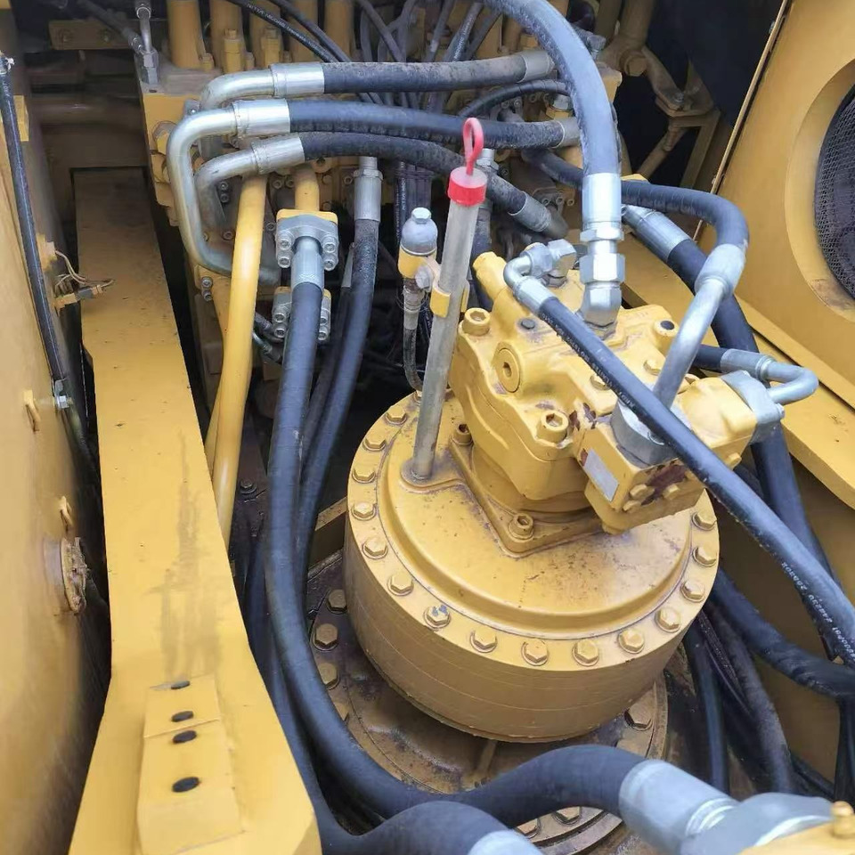 CATERPILLAR 336DL - Kāpurķēžu ekskavators: foto 4 CATERPILLAR 336DL - Kāpurķēžu ekskavators: foto 4
