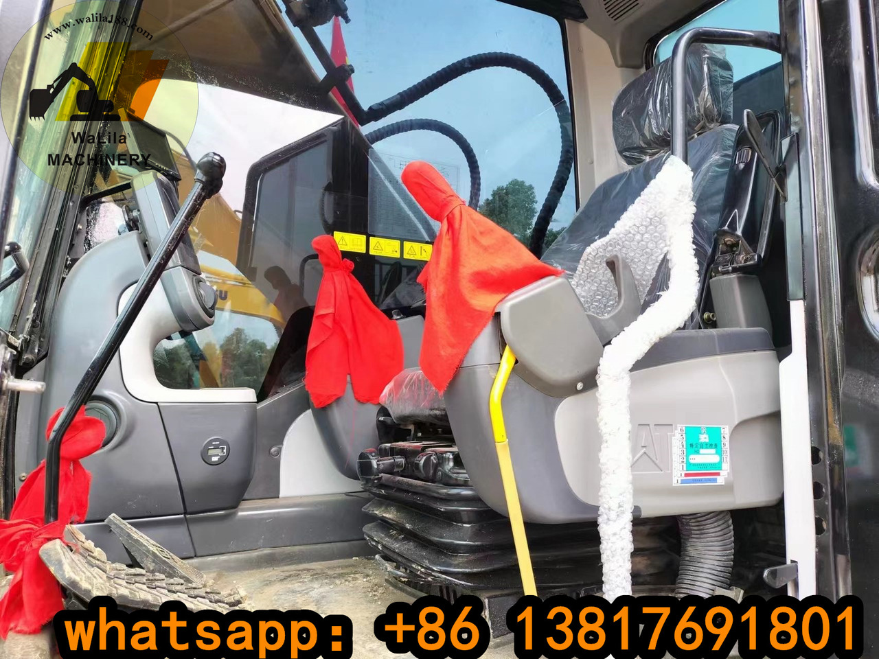 CATERPILLAR CAT320DL - Kāpurķēžu ekskavators: foto 5 CATERPILLAR CAT320DL - Kāpurķēžu ekskavators: foto 5
