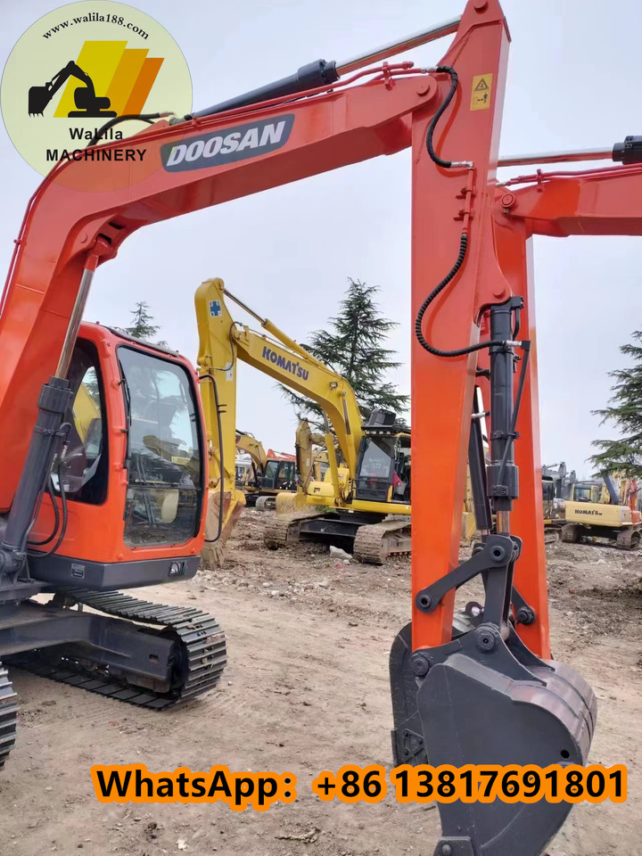 DOOSAN DX80 - Mini-ekskavators: foto 4 DOOSAN DX80 - Mini-ekskavators: foto 4