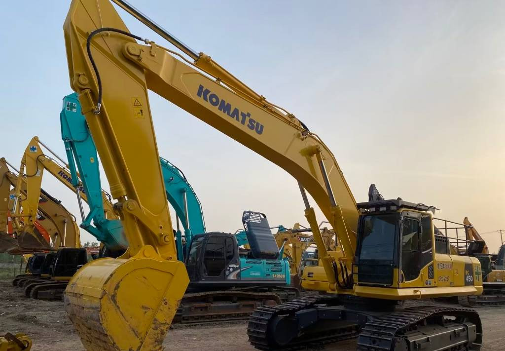 Kāpurķēžu ekskavators KOMATSU PC 450-8: foto 9