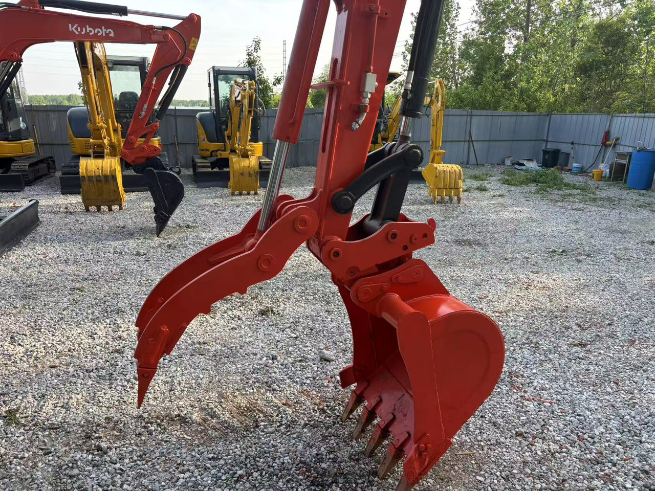 KUBOTA U55-4 - Mini-ekskavators: foto 5 KUBOTA U55-4 - Mini-ekskavators: foto 5