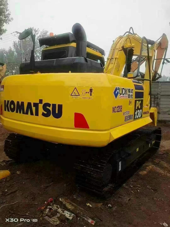 Komatsu PC 130-7 PC130 PC130-7 - Kāpurķēžu ekskavators: foto 2 Komatsu PC 130-7 PC130 PC130-7 - Kāpurķēžu ekskavators: foto 2