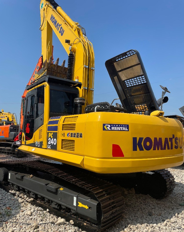 Komatsu PC 240 PC220 PC240-8 - Kāpurķēžu ekskavators: foto 5 Komatsu PC 240 PC220 PC240-8 - Kāpurķēžu ekskavators: foto 5