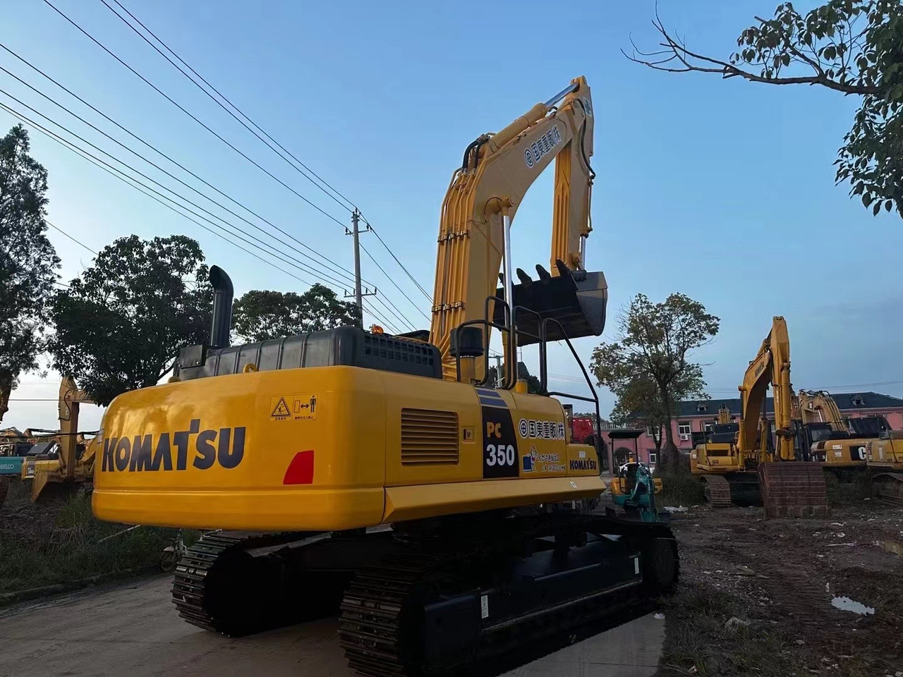 Komatsu PC 350-7 PC350 - Kāpurķēžu ekskavators: foto 3 Komatsu PC 350-7 PC350 - Kāpurķēžu ekskavators: foto 3