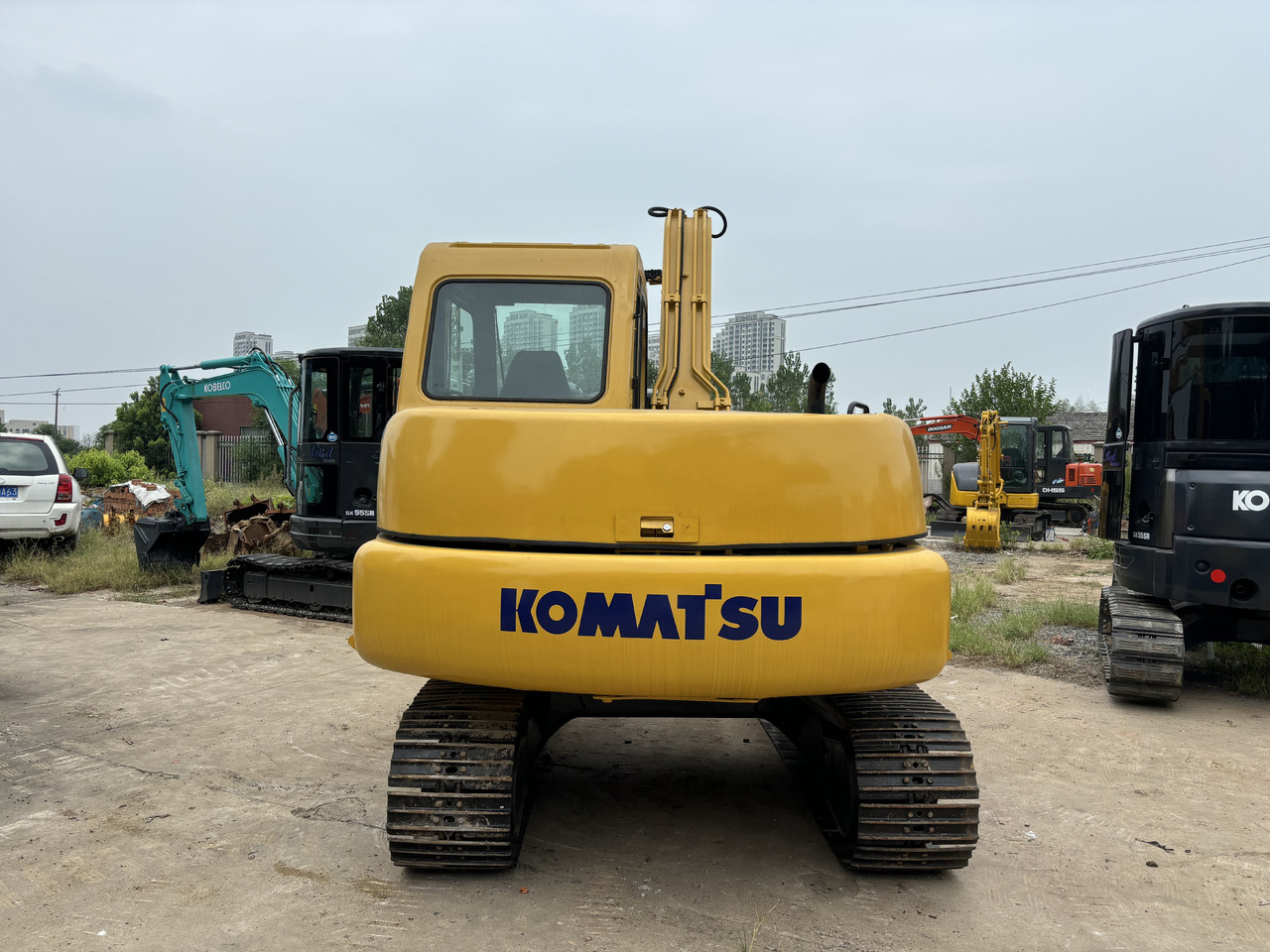 Komatsu PC 60-7 - Mini-ekskavators: foto 4 Komatsu PC 60-7 - Mini-ekskavators: foto 4