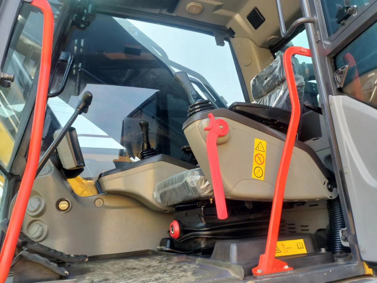 Volvo EC 480 Boutique Large Excavator 48 Tonnage Volvo 480 - Kāpurķēžu ekskavators: foto 5 Volvo EC 480 Boutique Large Excavator 48 Tonnage Volvo 480 - Kāpurķēžu ekskavators: foto 5