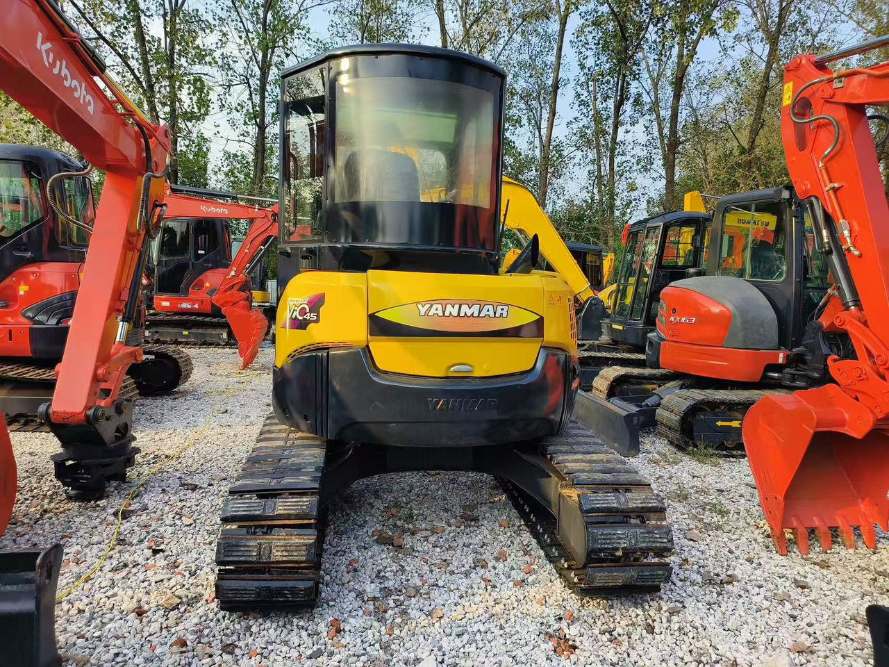 YANMAR VIO45 - Mini-ekskavators: foto 2 YANMAR VIO45 - Mini-ekskavators: foto 2