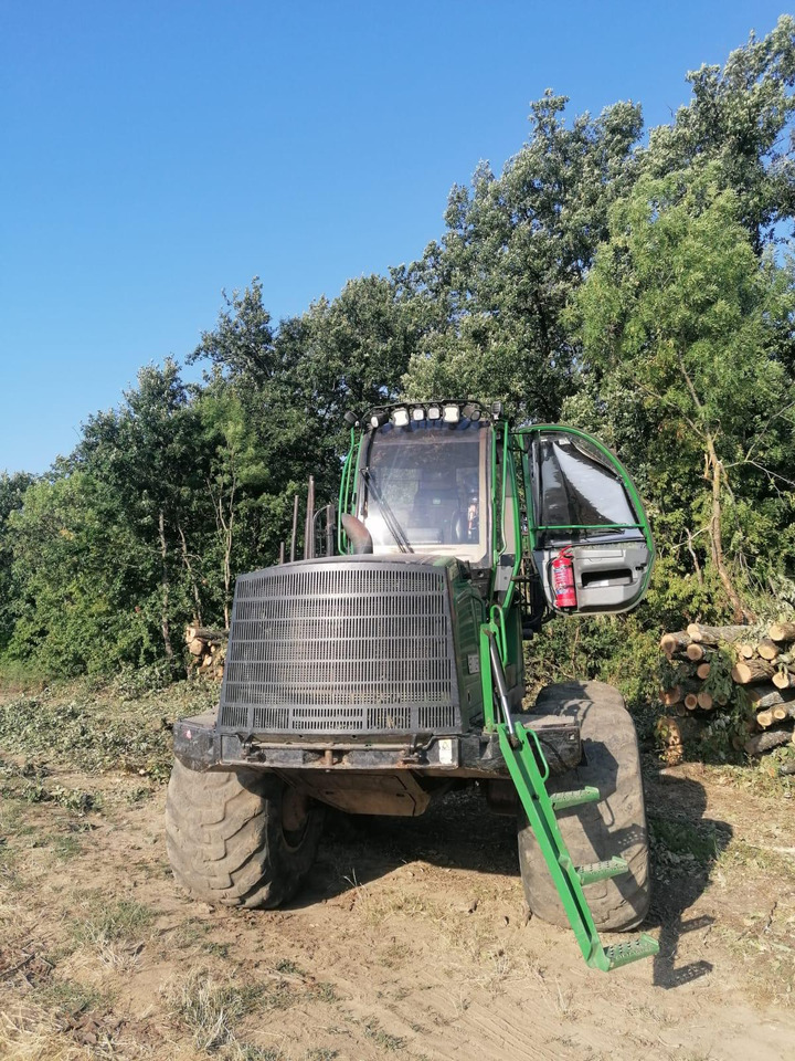 JOHN DEERE 1910E - Forvarders: foto 2 JOHN DEERE 1910E - Forvarders: foto 2