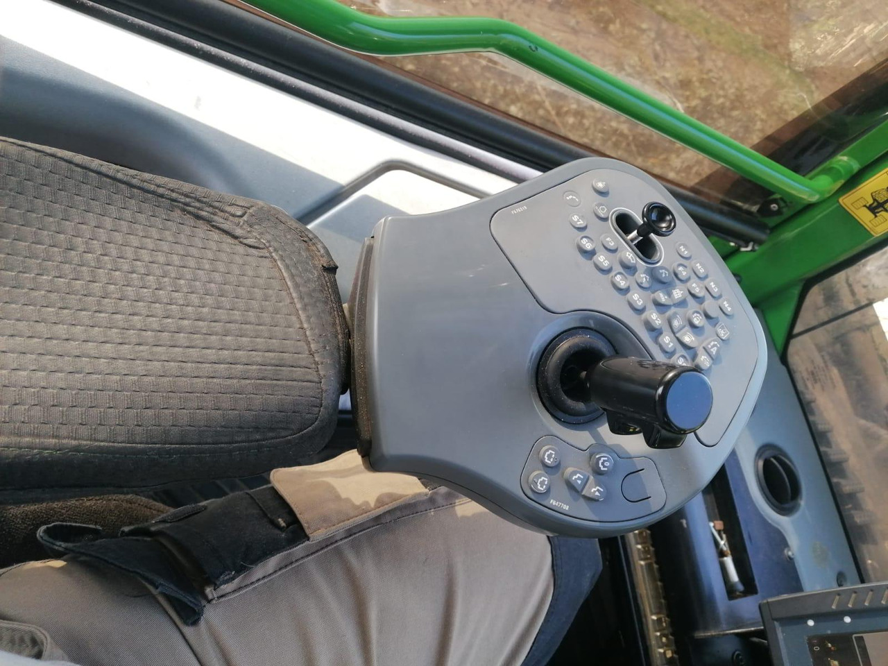 Forvarders JOHN DEERE 1910E: foto 16
