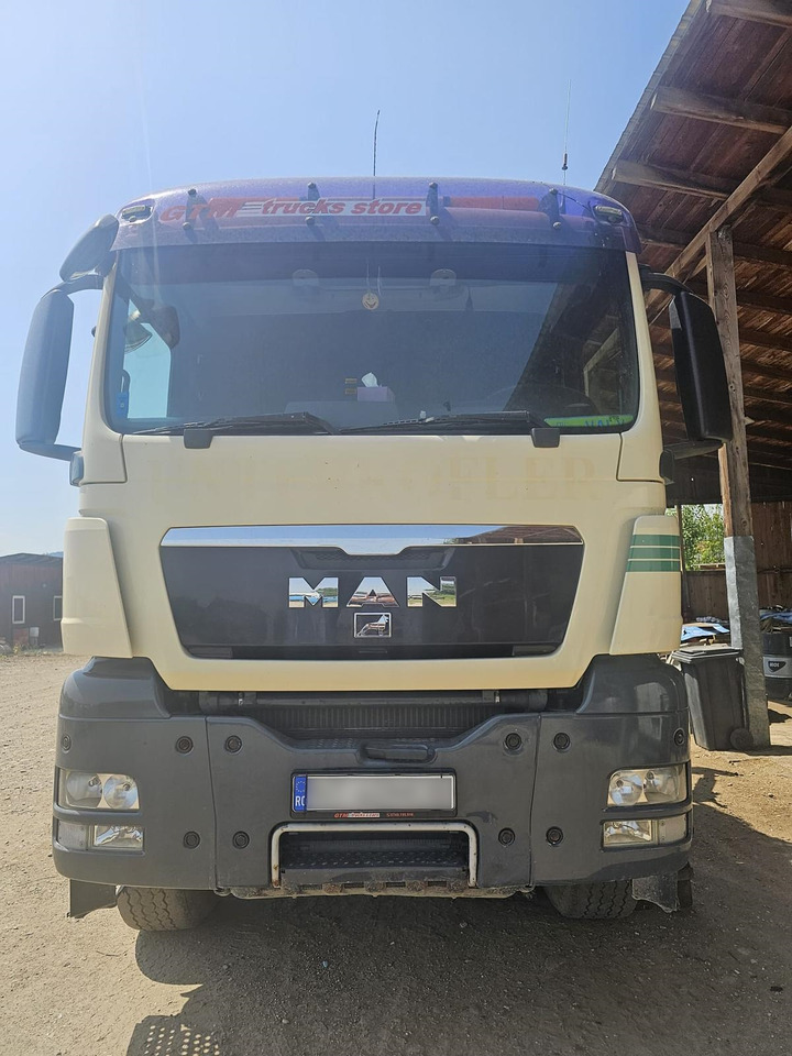MAN 33.480 6x6 - Kokvedējs: foto 1 MAN 33.480 6x6 - Kokvedējs: foto 1