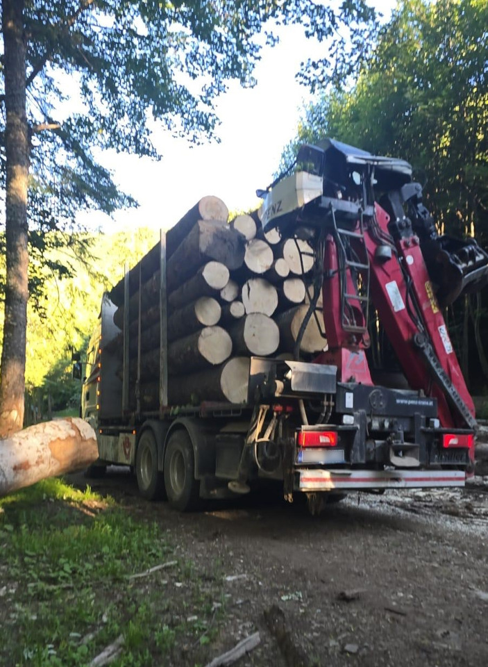SCANIA R560 V8 - Kokvedējs, Kravas auto ar manipulatoru: foto 3 SCANIA R560 V8 - Kokvedējs, Kravas auto ar manipulatoru: foto 3