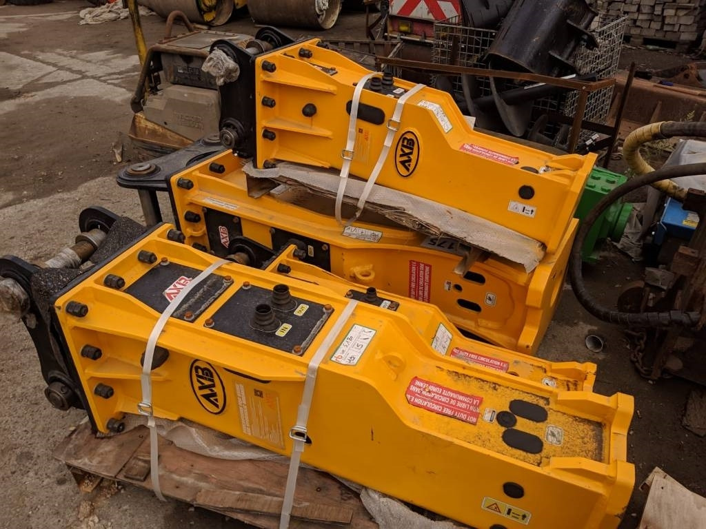 AXB BKR - Hidrauliskais āmurs - Celtniecības tehnika: foto 1 AXB BKR - Hidrauliskais āmurs - Celtniecības tehnika: foto 1