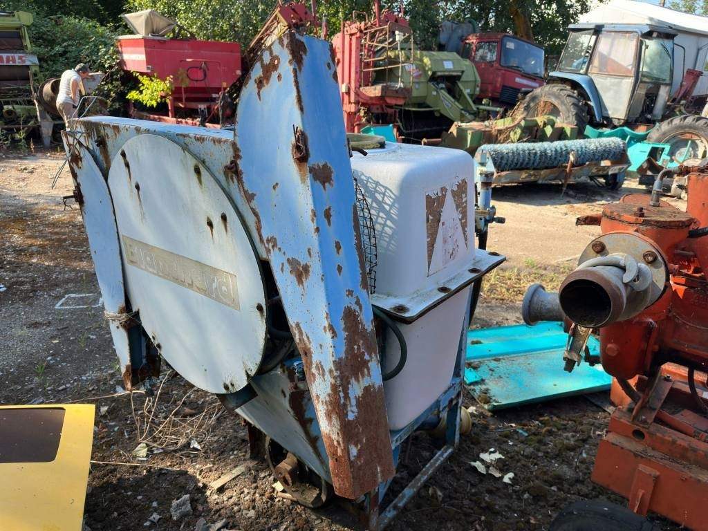 Blanchard 220 - Šķidrmēslu iestrādes inžektors: foto 3 Blanchard 220 - Šķidrmēslu iestrādes inžektors: foto 3