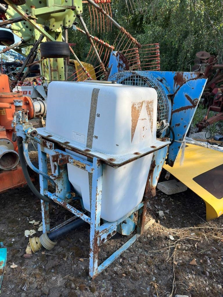 Blanchard 220 - Šķidrmēslu iestrādes inžektors: foto 1 Blanchard 220 - Šķidrmēslu iestrādes inžektors: foto 1