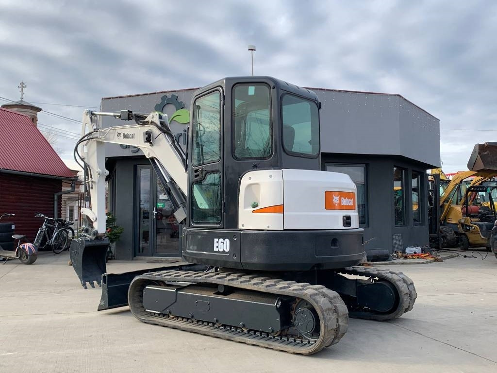 Bobcat E 60 - Mini-ekskavators: foto 3 Bobcat E 60 - Mini-ekskavators: foto 3