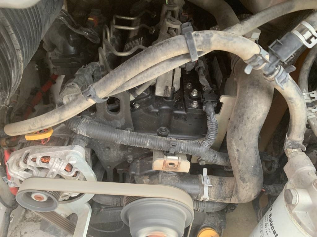 Kompaktiekrāvējs Bobcat S 64: foto 8