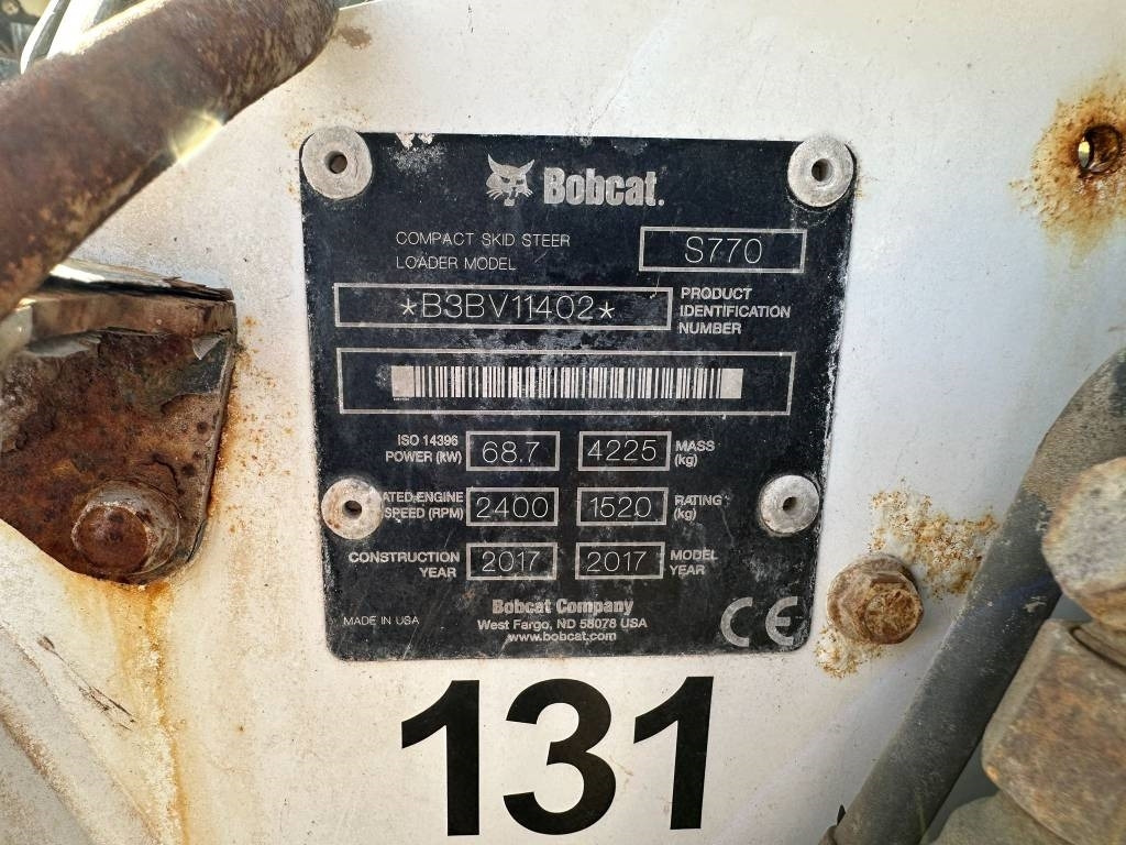 Bobcat S 770 FOR PARTS - Kompaktiekrāvējs: foto 5 Bobcat S 770 FOR PARTS - Kompaktiekrāvējs: foto 5