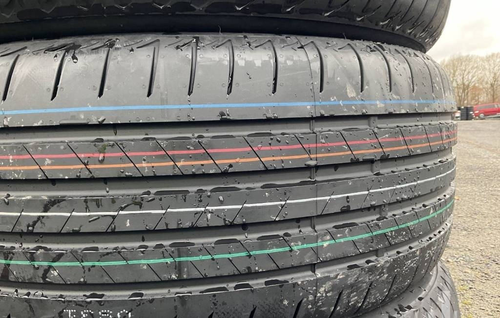 Bridgestone Alenza 255/50 R21 TYRES  - Riepa - Kravas automašīna: foto 2 Bridgestone Alenza 255/50 R21 TYRES  - Riepa - Kravas automašīna: foto 2