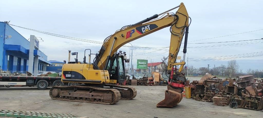 CAT 320 D - Kāpurķēžu ekskavators: foto 4 CAT 320 D - Kāpurķēžu ekskavators: foto 4