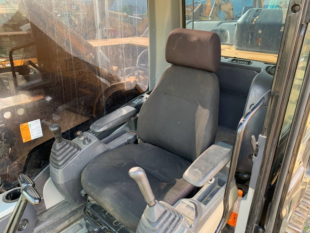 Kāpurķēžu ekskavators CAT 336D2: foto 10