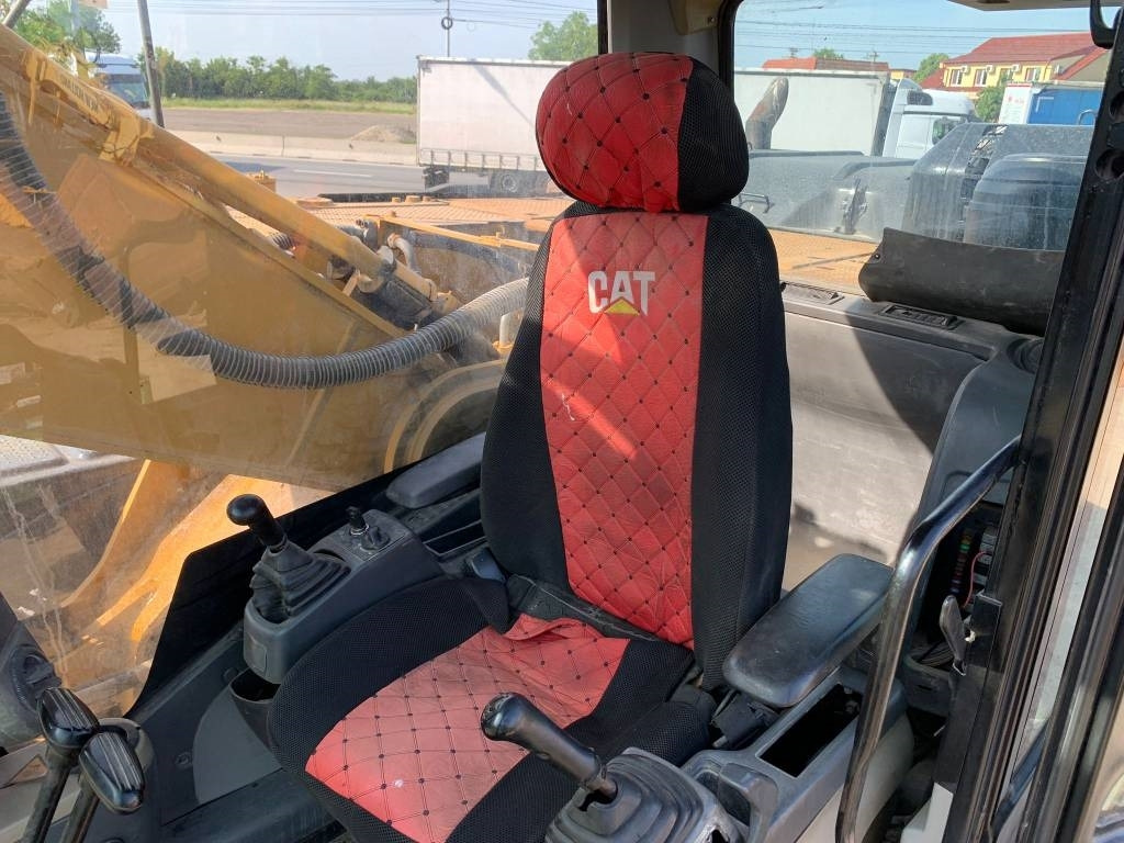 Kāpurķēžu ekskavators CAT 336D2: foto 14
