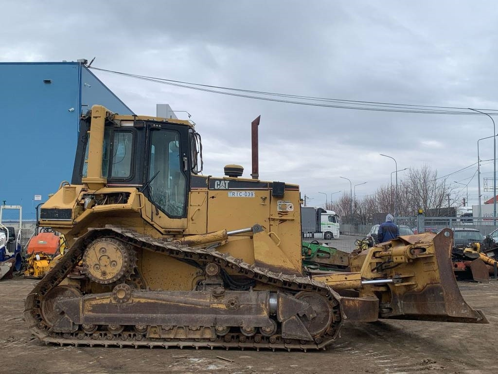 CAT D 6 M XL - Buldozers: foto 5 CAT D 6 M XL - Buldozers: foto 5