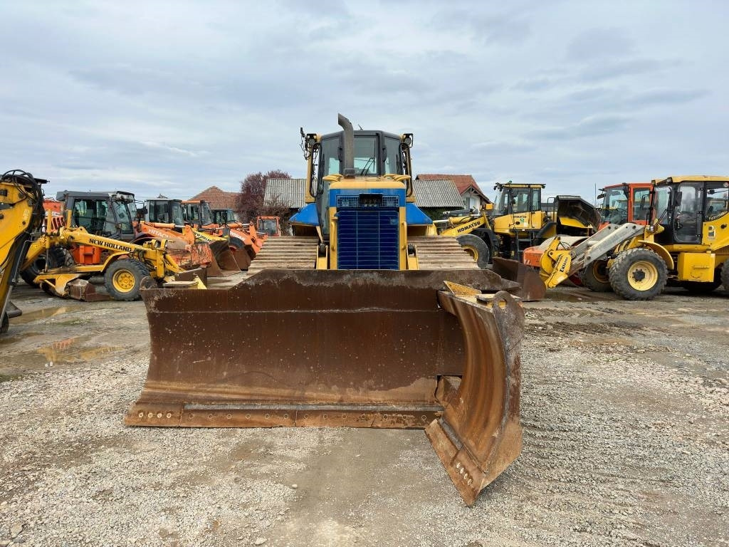 CAT D 6 N LGP - Buldozers: foto 2 CAT D 6 N LGP - Buldozers: foto 2