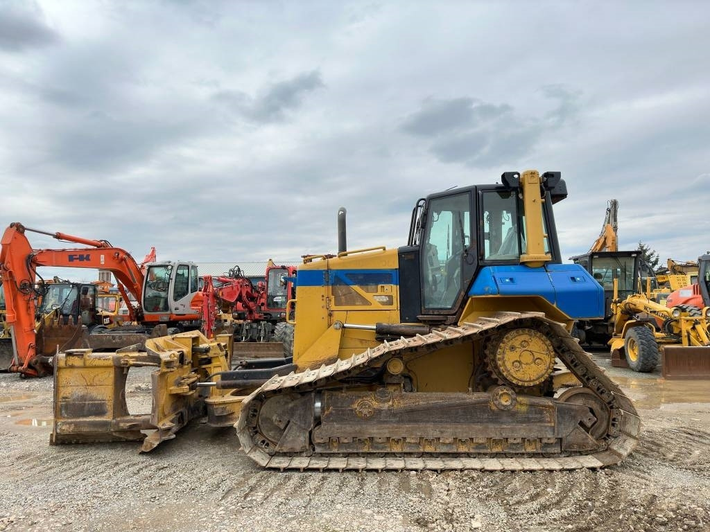 CAT D 6 N LGP - Buldozers: foto 3 CAT D 6 N LGP - Buldozers: foto 3
