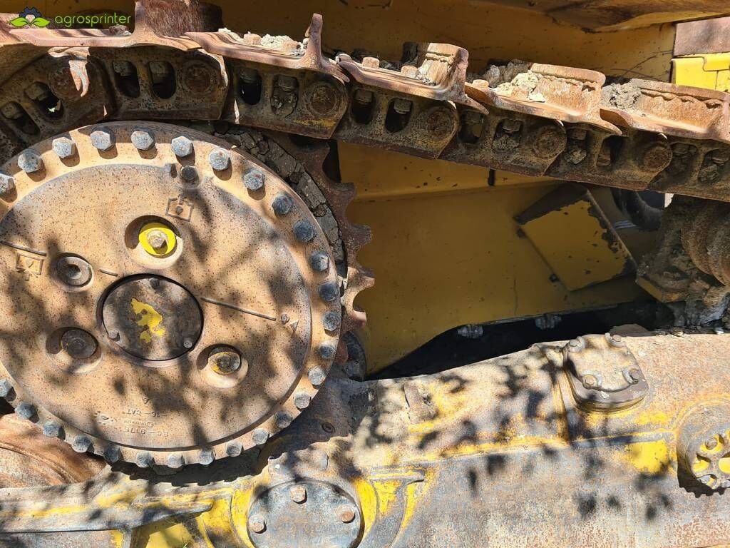 CAT D 6 R XL CAT D 6 R XL - Buldozers: foto 5 CAT D 6 R XL CAT D 6 R XL - Buldozers: foto 5