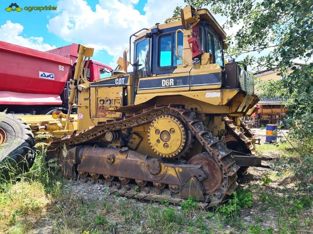 CAT D 6 R XL CAT D 6 R XL - Buldozers: foto 2 CAT D 6 R XL CAT D 6 R XL - Buldozers: foto 2