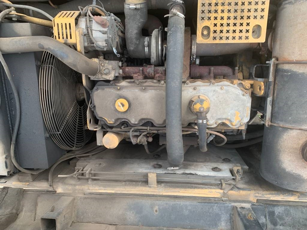 Atkritumu iekrāvējs CAT M 325 C L MH: foto 8 Atkritumu iekrāvējs CAT M 325 C L MH: foto 8