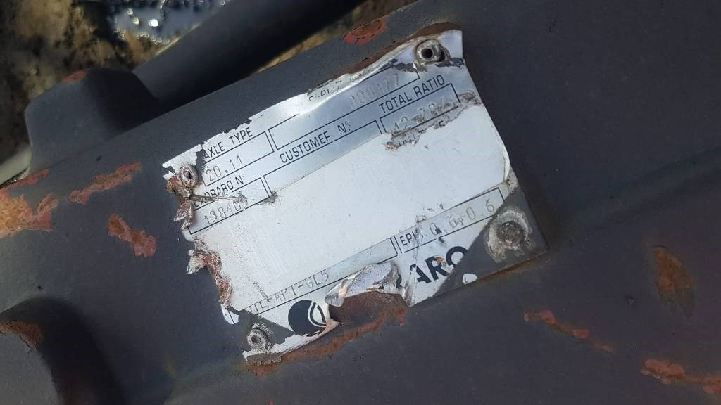 Carraro 20.11 FRONT AXLE - Asis un rezerves daļas - Celtniecības tehnika: foto 2 Carraro 20.11 FRONT AXLE - Asis un rezerves daļas - Celtniecības tehnika: foto 2