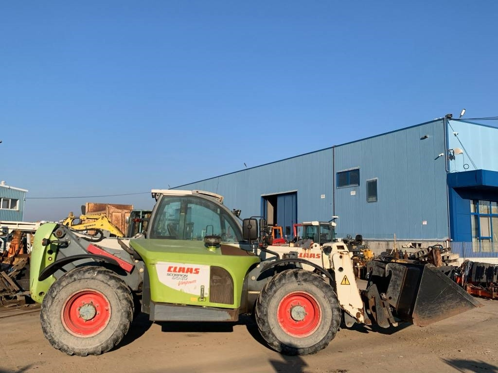 Claas Scorpion 9040 Plus - Teleskopiskais iekrāvējs: foto 5 Claas Scorpion 9040 Plus - Teleskopiskais iekrāvējs: foto 5