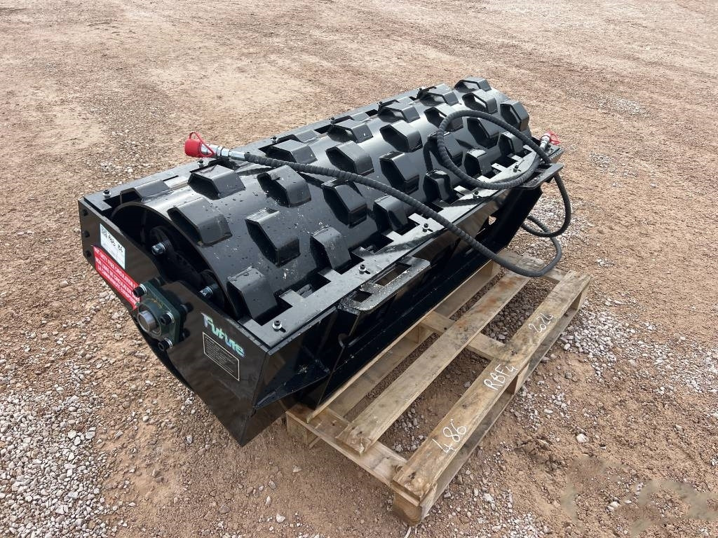 Future FT-CW59 Skid Steer Compactor Wheels - Veltnis: foto 3 Future FT-CW59 Skid Steer Compactor Wheels - Veltnis: foto 3