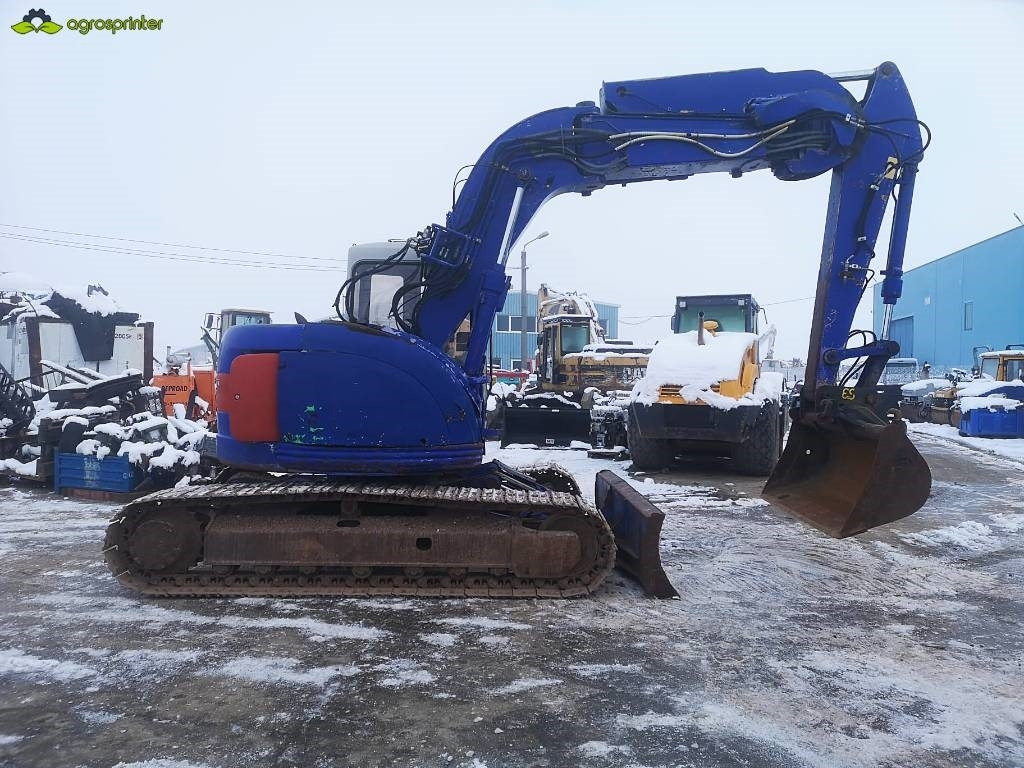 Hitachi EX 135 UR - Kāpurķēžu ekskavators: foto 3 Hitachi EX 135 UR - Kāpurķēžu ekskavators: foto 3